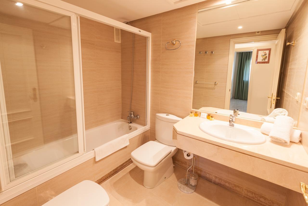 Marina De Banus Apartment Marbella Exteriör bild